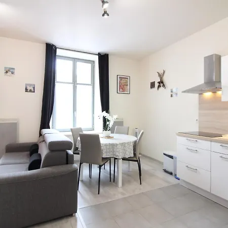 Appartement La Bourboule, 2 Pieces, 2 Personnes - Fr-1-608-242